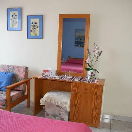Apartament Mediterranean Breeze Limassol