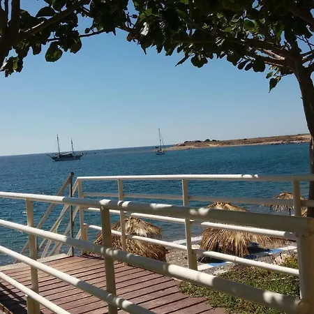 Mediterranean Breeze דירה *